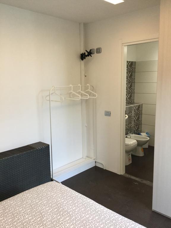 Le Vele Affittacamere Desenzano del Garda Rom bilde